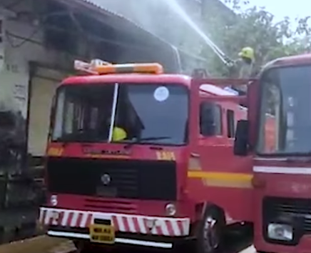 Navi mumbai : नवी मुंबईतील एपीएमसी मसाला बाजारातील दुकानाला आग; सुकामेवा माल जळून खाक
