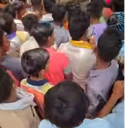CHANDRAPUR | सिंदेवाहीत वाघाचा थरारक हल्ला; तेंदूपत्ता संकलनासाठी गेलेल्या चार महिलांचा मृ-त्यू
