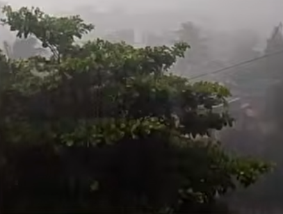 PUNE | पुण्यात मेघगर्जनेसह पावसाला सुरुवात